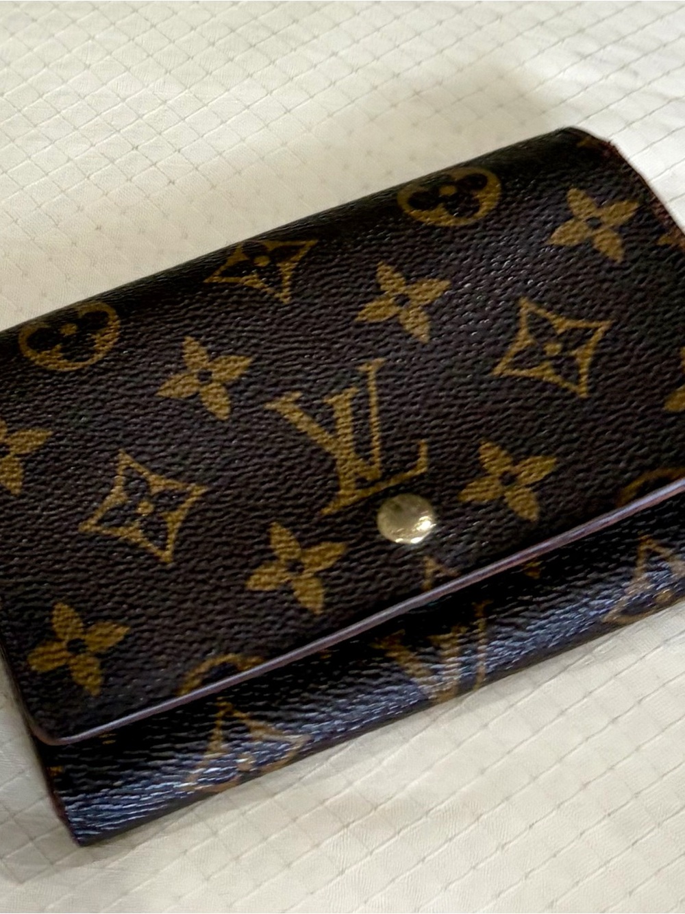 Authentic Louis Vuitton Brown Monogram Compact Snap Wallet, Great Condition